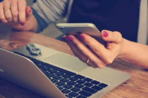La téléphonie mobile en entreprise : un atout pour la performance et la mobilité